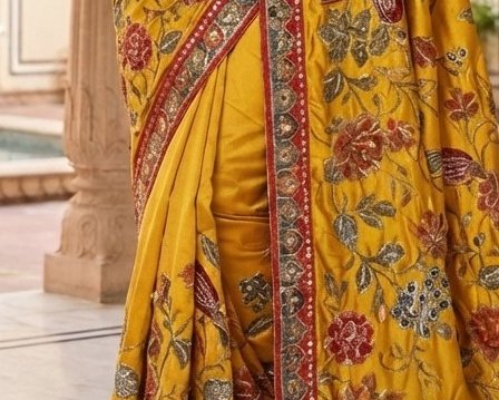 Aari Tori Work Saree detail 6