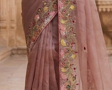 Dusty Mauve Floral Embroidered Organza Saree detail 6