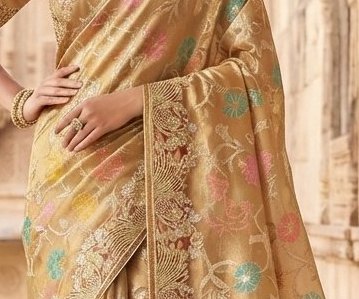 Royal Golden Tissue Handwork Saree detail 2