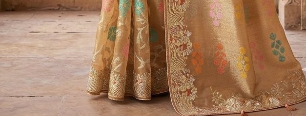 Royal Golden Tissue Handwork Saree detail 3