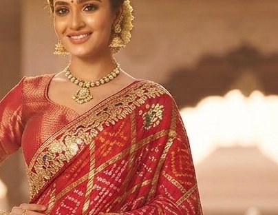 Royal Red Gaji Silk Ghatchola Saree detail 4