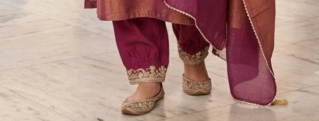 Rich Magenta Zari Embroidered Suit Set detail 3