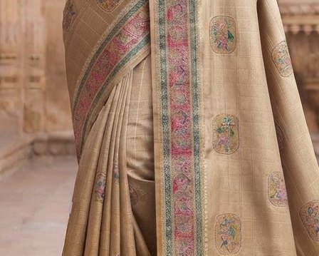 Off-White / Cream Traditional Banarasi Saree) detail 6