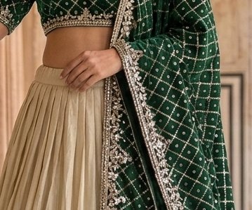 Emerald Choli Cream Lehenga detail 2
