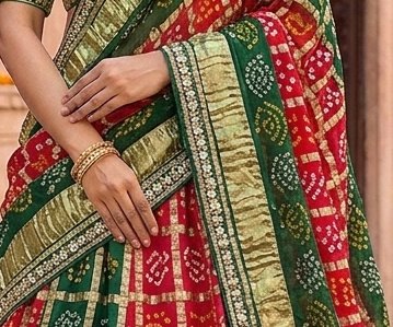Gharchola Bridal Lehenga detail 2