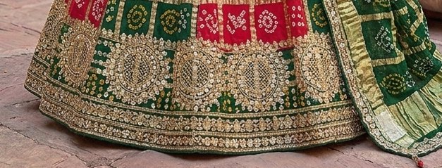 Gharchola Bridal Lehenga detail 3