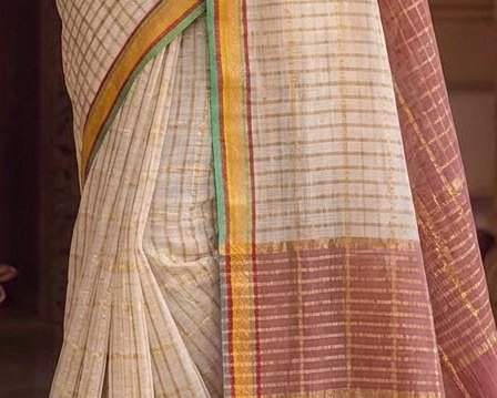 Ivory Jari Checks Saree detail 6
