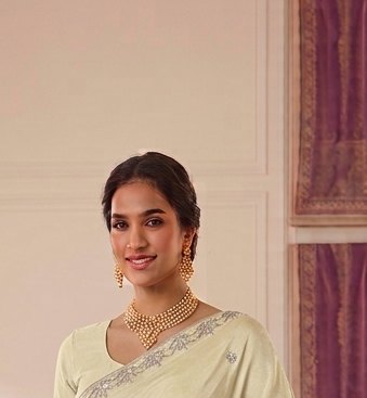 Ivory Mauve Gota Patti Saree detail 4