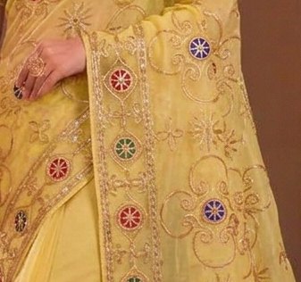 Lemon Yellow Sikhiya Saree detail 2