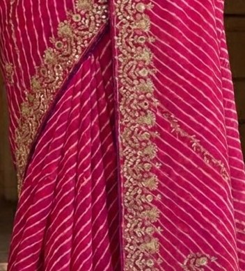 Pink Zari Lehariya Saree detail 6