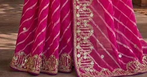 Royal Magenta Lehariya Saree detail 3