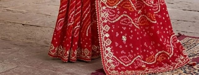 Classic Red Bandhej Saree detail 3