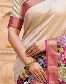 Ivory Floral Diamond Chiffon Saree detail 5