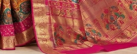 Bandhej Print Diamond Chiffon Saree detail 3